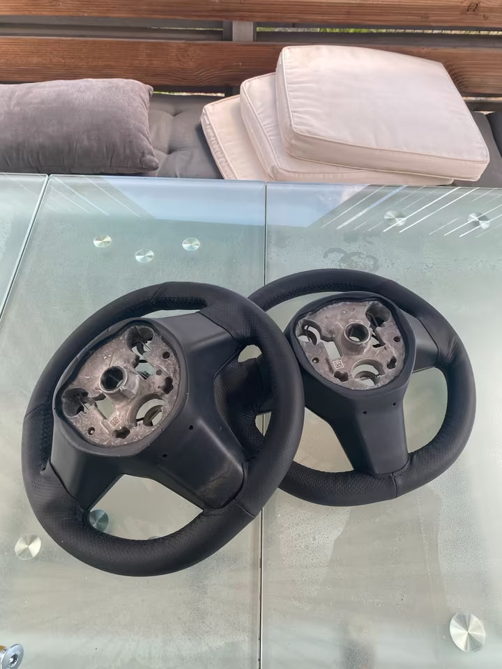 Original Tesla Model Y / Model 3 Steering Wheel Assembly 1626599-00-A