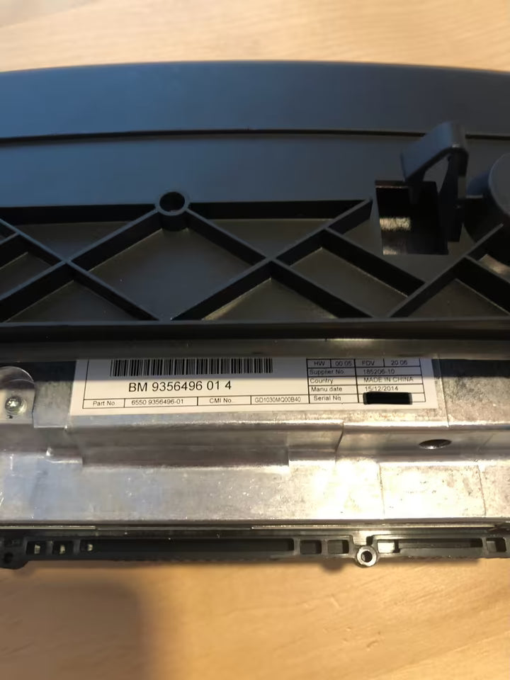 BMW 6 Series Navigation Display – Part No. 6550 9356496-01