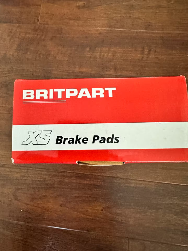 Britpart XS Brake Pads – Land Rover Defender 90/110/130 Rear